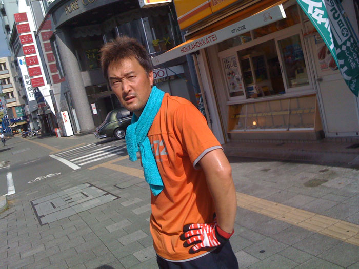 なに写真とりよら〜〜 : 