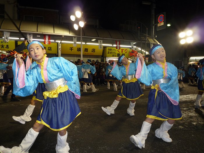 踊りも満点 : 